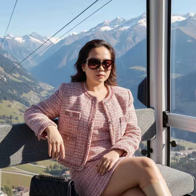 Moe Moe Aye ယိင်းဖွေးဆိုင်ဟွမ်