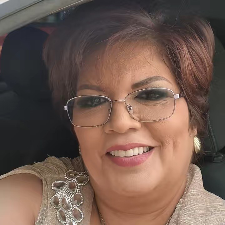 Veronica Arcelia Nav