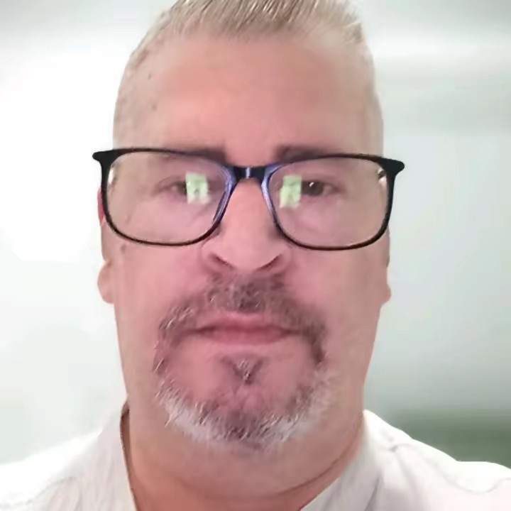 Lucas Ponce Martinez-Ponce Vel