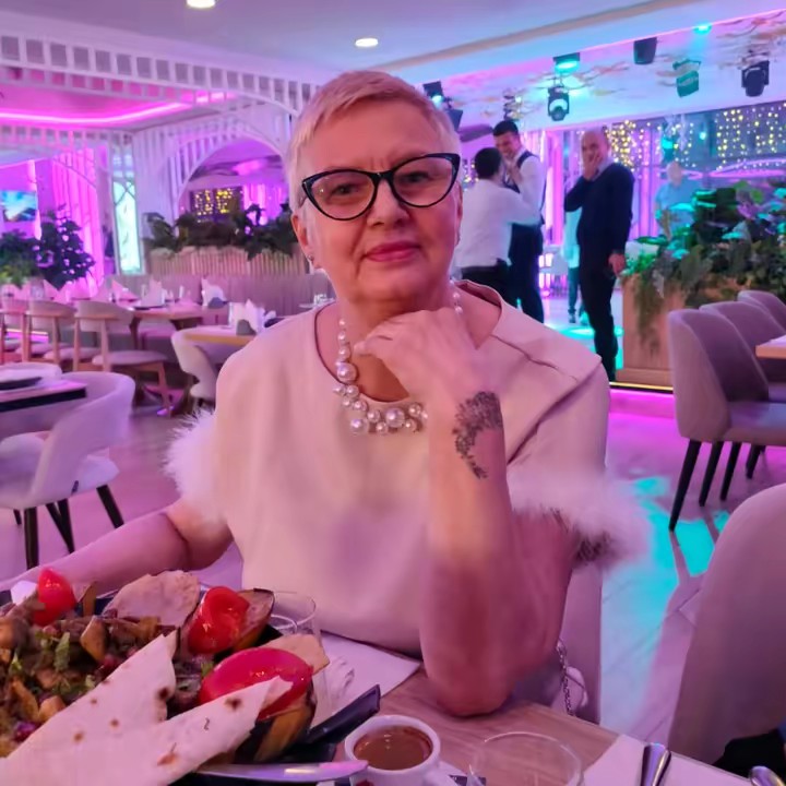 🇷🇺 🇳🇬Я девушка не простая