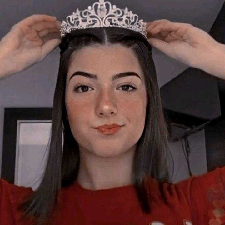 💕Charli Fanpage💕