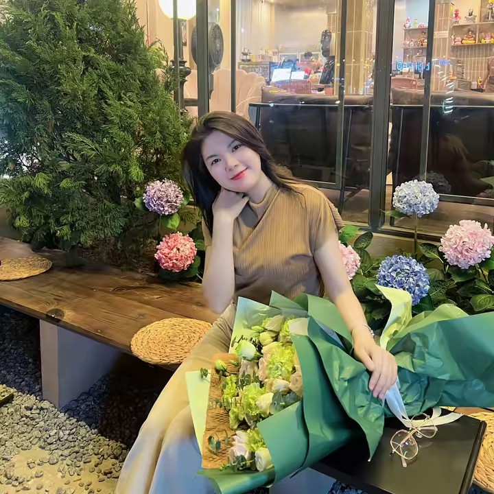 Lấy chồng thì đổi tên 🙂‍↔️