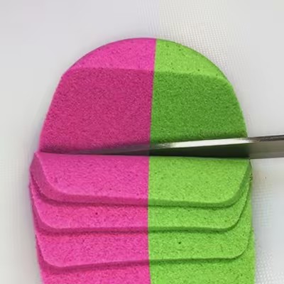 SandTagious