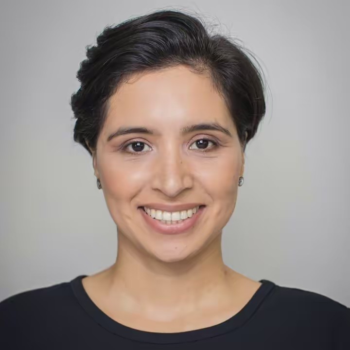 Vivíana Rivera - Money Coach