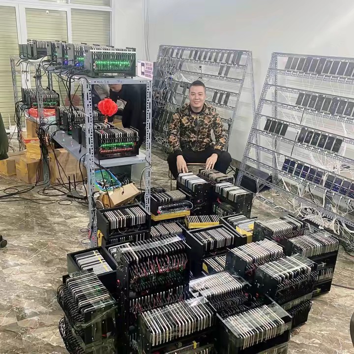 Hoàng Hoàn Hảo vp;vy88