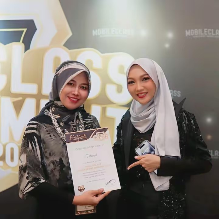 PUPUT.FITRIANAH  MENTOR  MC