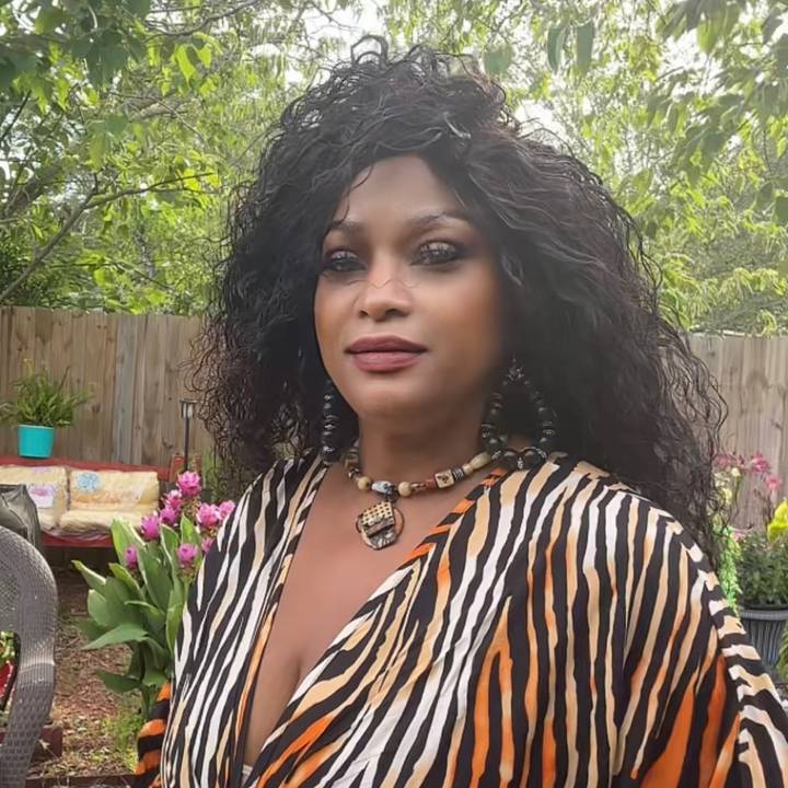 Queen Auntie’s House ❌