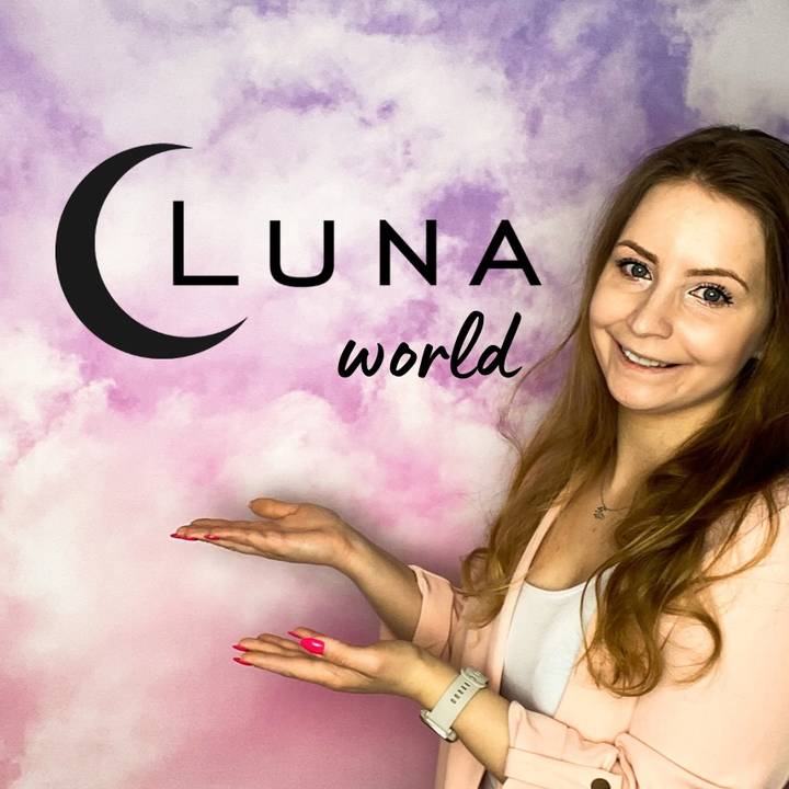 Luna World🌙