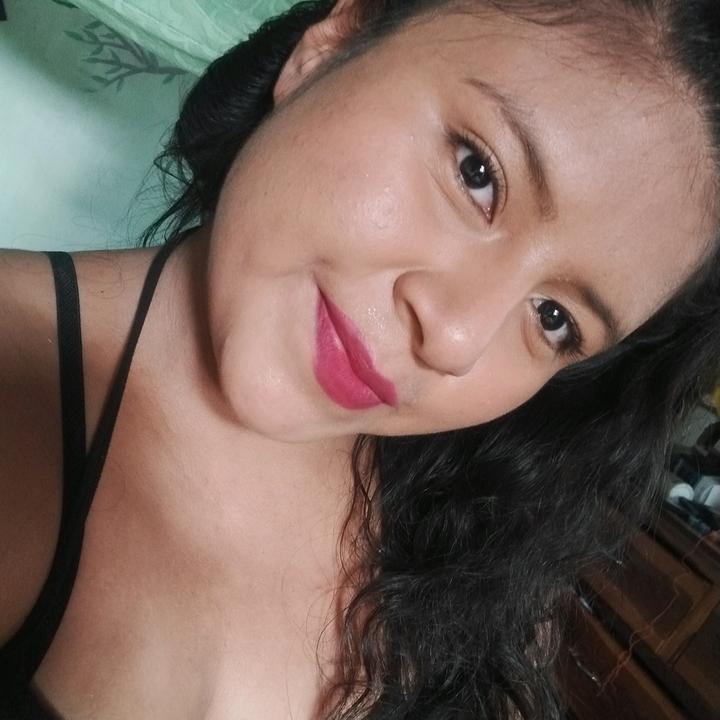 Dayanara  Bazan💕💕💕💕💕💕