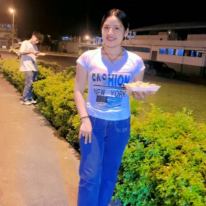 Thu Estrellitha ☆☆❤️《£》