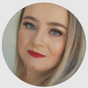 Alexandra Gonsaga🦋