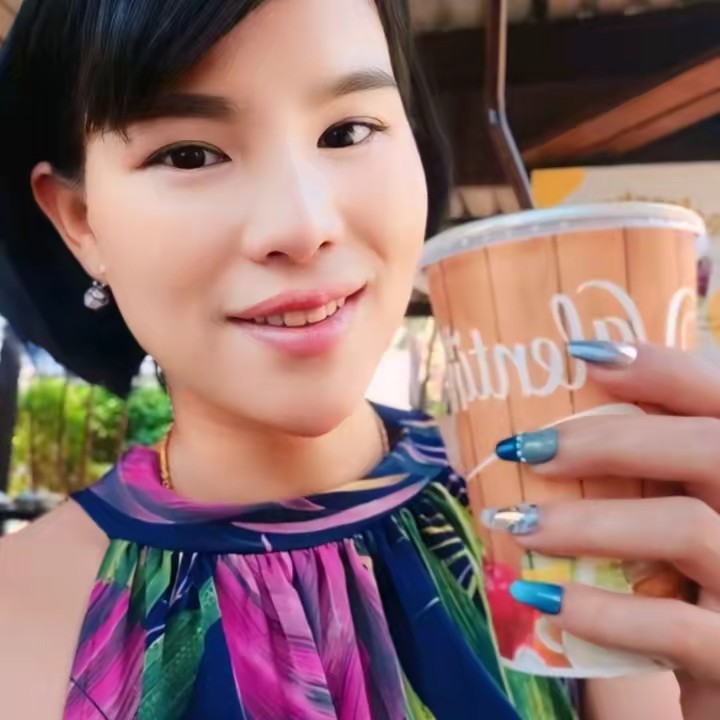 ติดเล็บปาย เล็บสีเจลHandmade