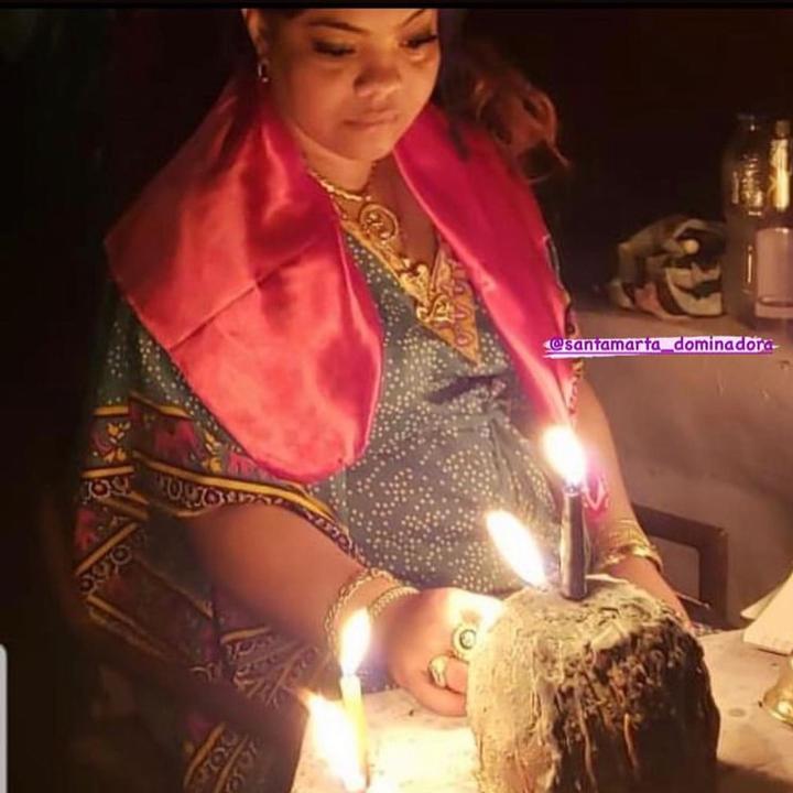 Madre espiritual la magenta