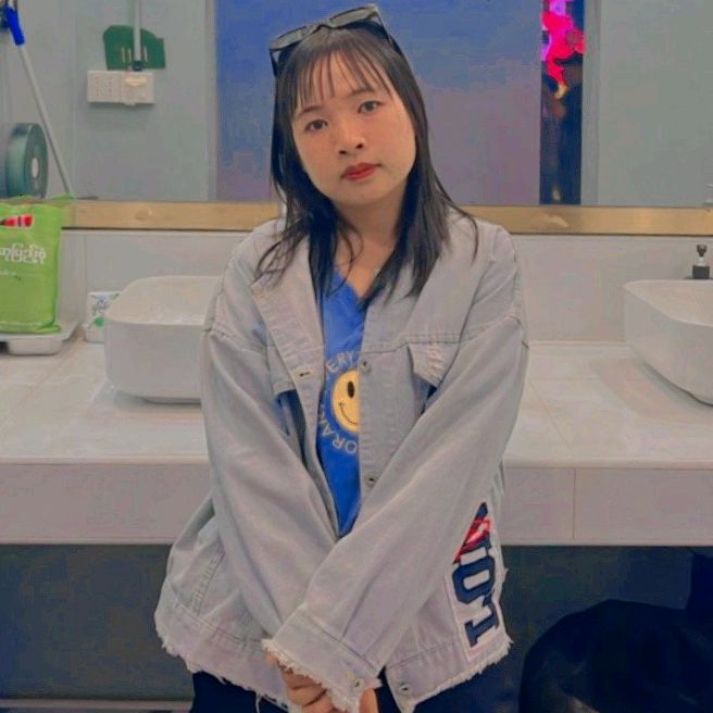 hnin pwint phyu ((สโนว์ไวท์)👸