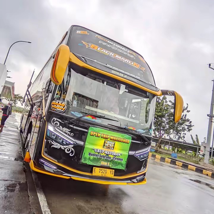 Official Aka Blackmarlin