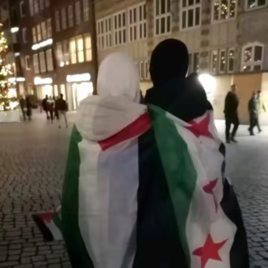 nora_🇸🇾🇵🇸