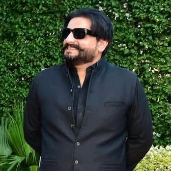 👑 𝐌𝐈𝐀𝐍 🦁