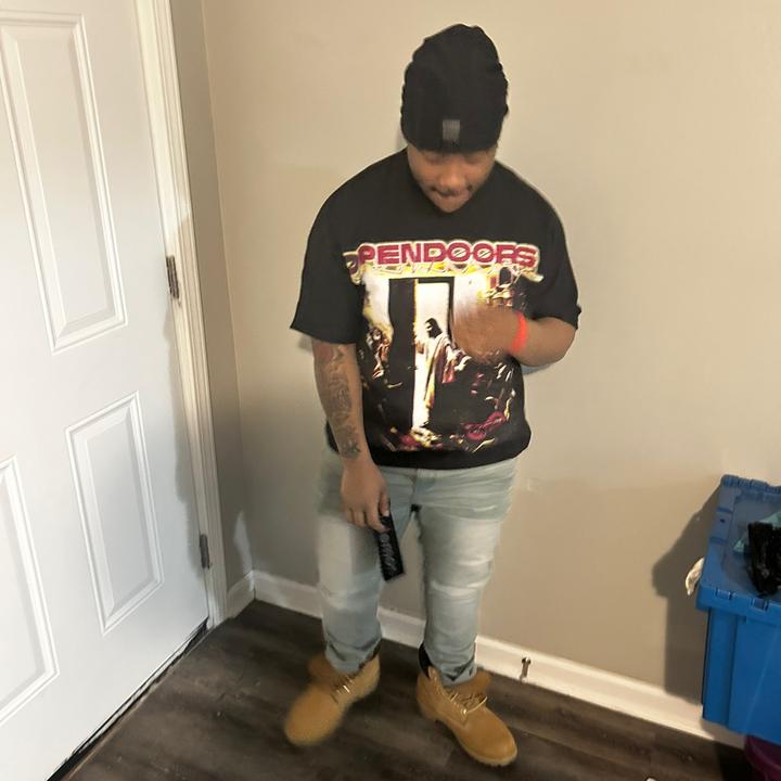 Ms.Barbra Grandson♟️