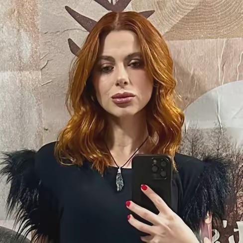 Alice Santos 👩🏻‍🦰🔥