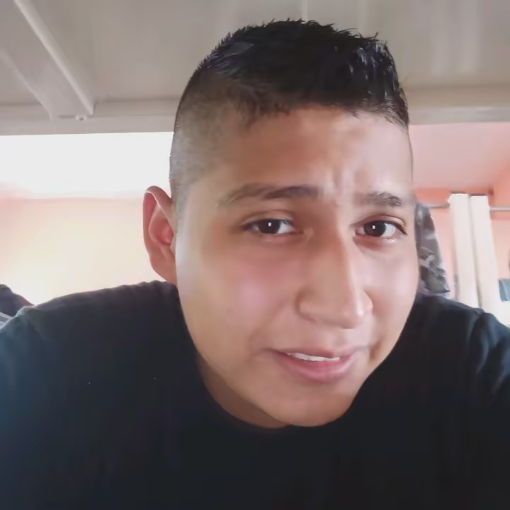 Alex Diaz 🙈🤩🙈