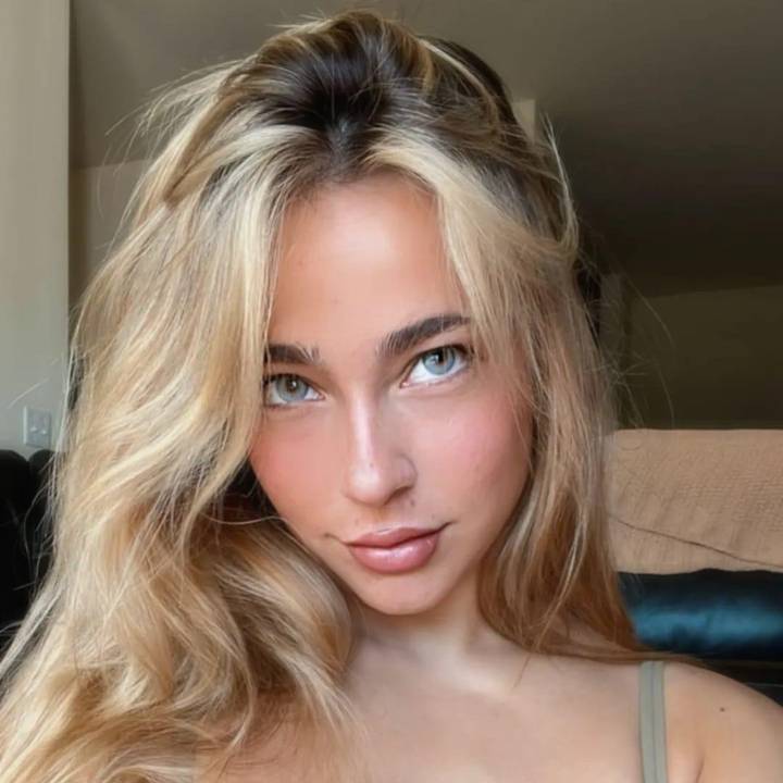 CoolGirlToo 🩶🖤💙🤎🩵🧡💛