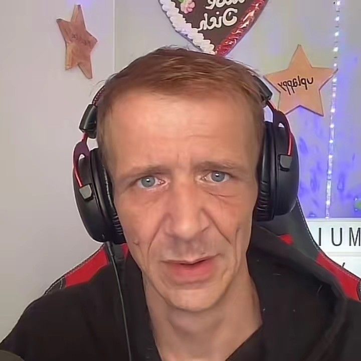 armes Deutschland Dennis