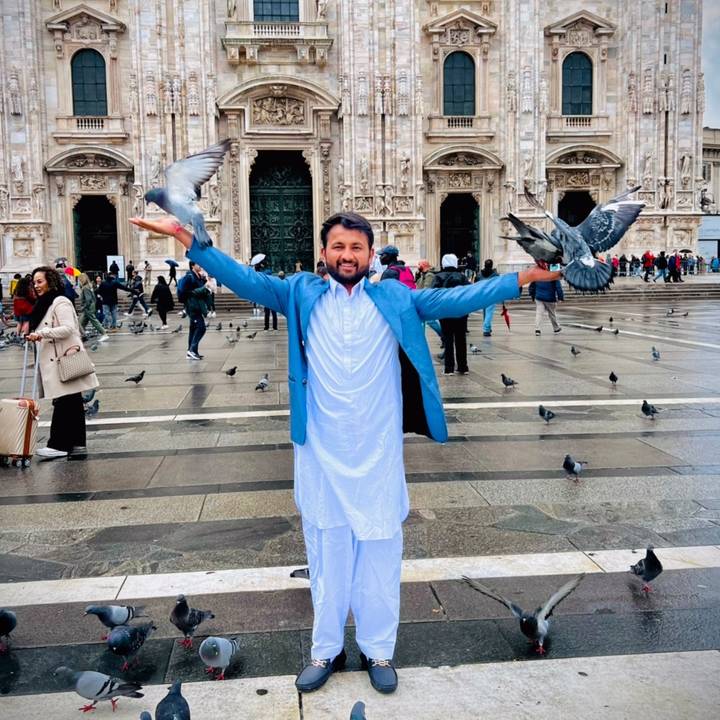 Suleman Gondal680 Italy