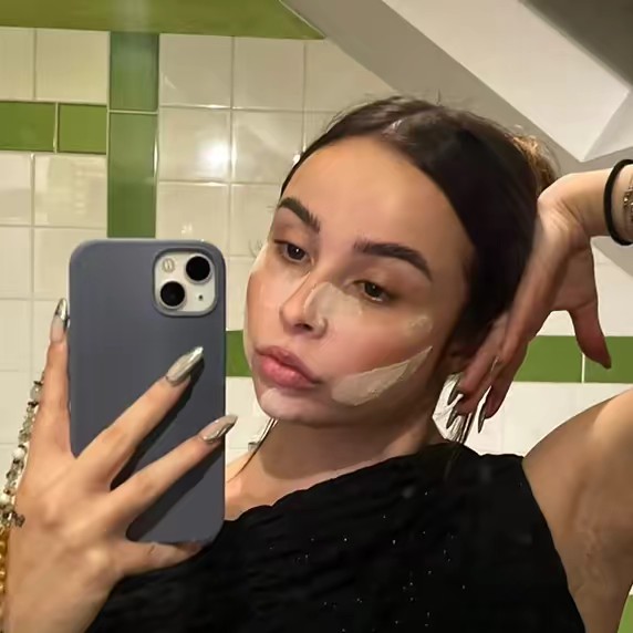 ˚｡⋆୨୧ elo ˚｡⋆୨୧