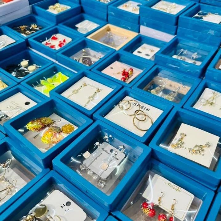 DKC FASHION ACCESORIES