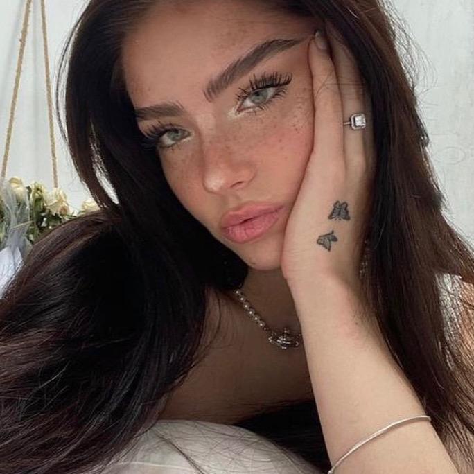 Ig: gretakazaren ♡