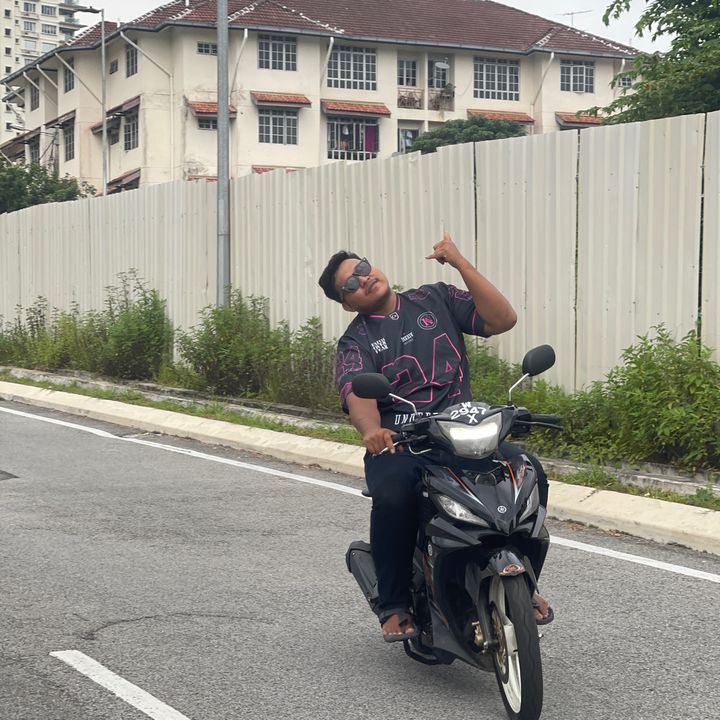 ℓ๏и†๏иφ⚡️