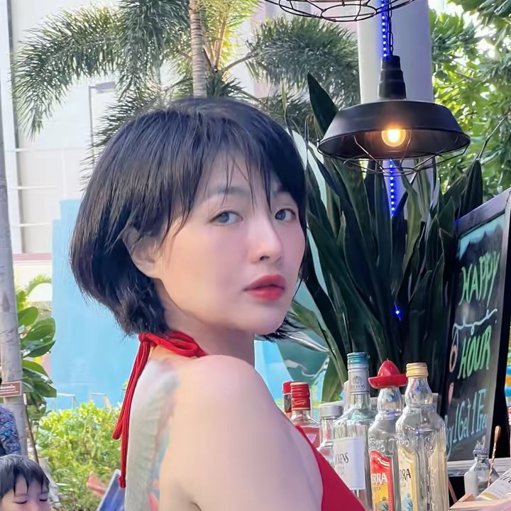 อุ้มเองค่ะแม่ค้าชาไข่มุก v2