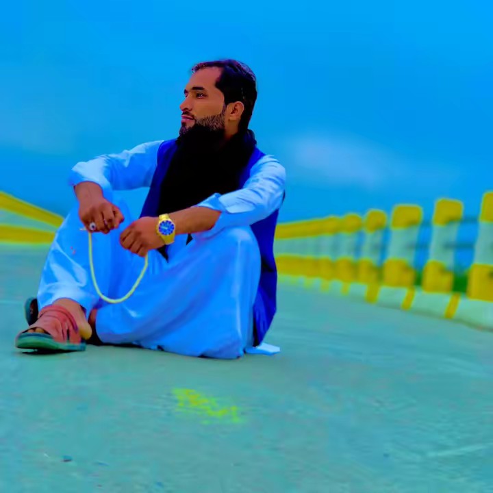 King 🤴 {پروانی___^_ـــ🇦🇫