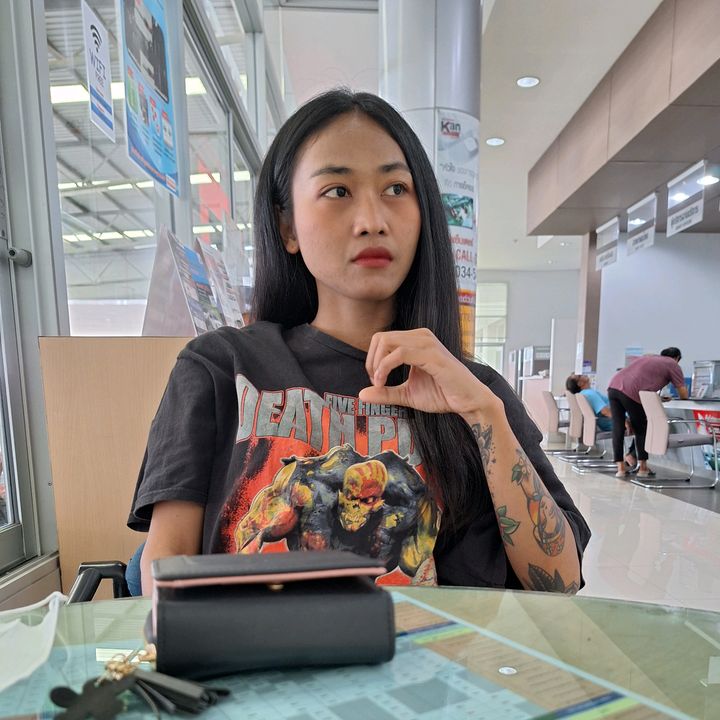 ขนมหวานมาบอก