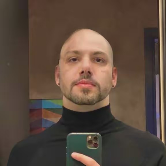 ★uma barataaaaa            🪳★