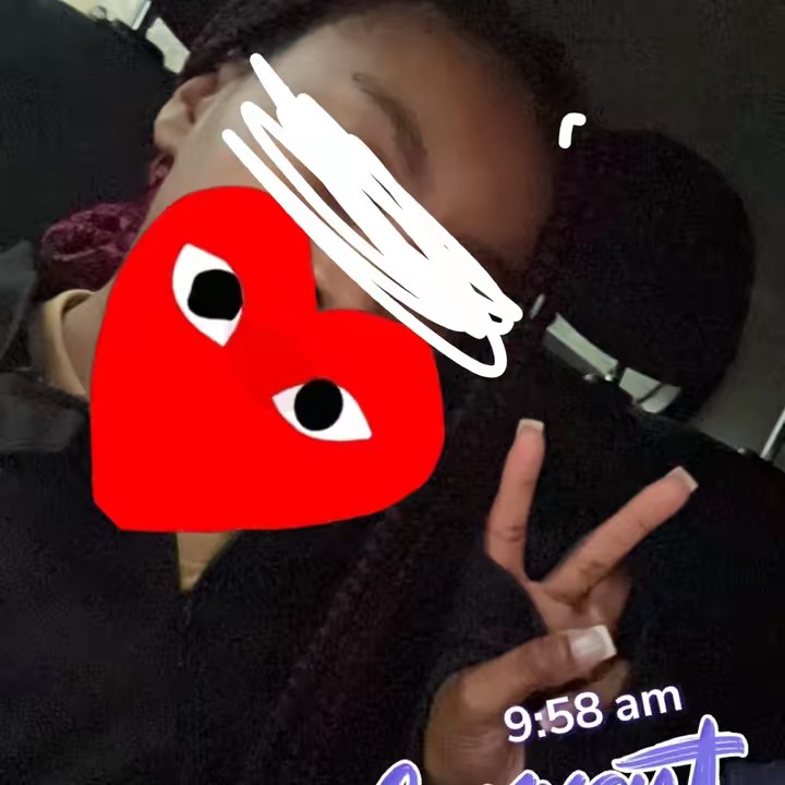 .#' 𝐦𝐢𝐬𝐬𝐃𝐢𝐥𝐥𝐨𝐧💐