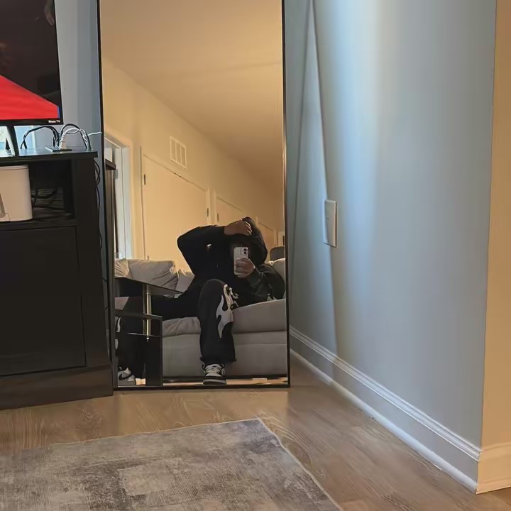 🧸💸 𝔍𝖚𝖆𝖓 𝕷𝖚𝖎𝖘 😈💜