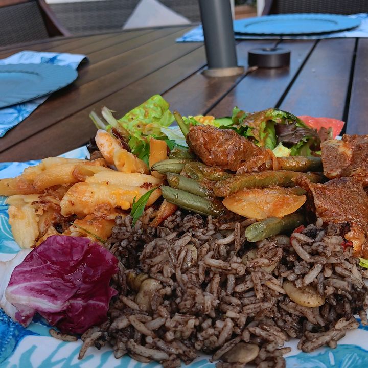 Ti mèmène Reine Lagonave