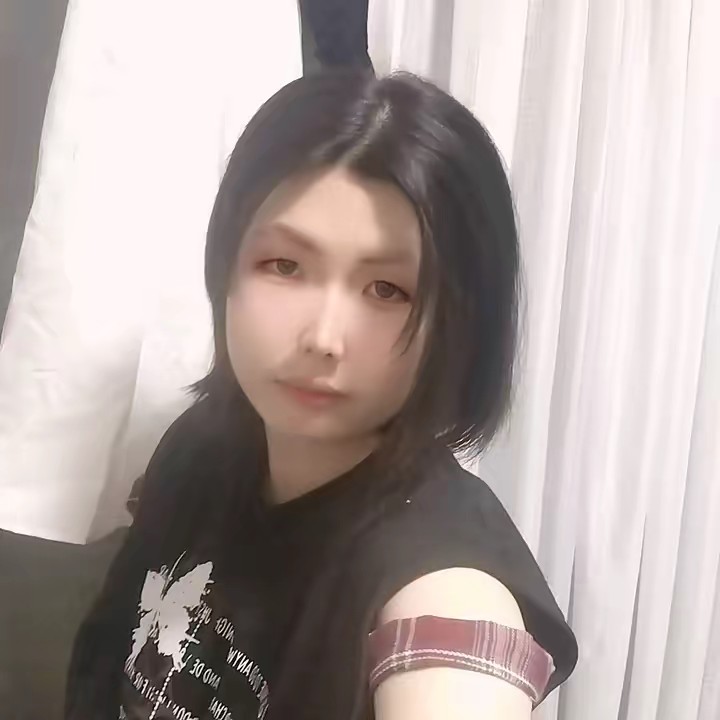 東雲るい🌸️🩵️