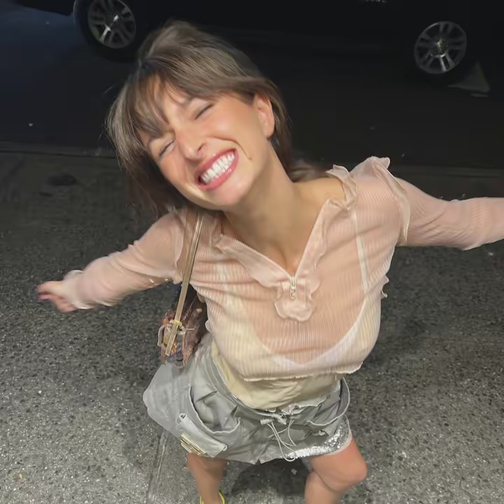 IZZI