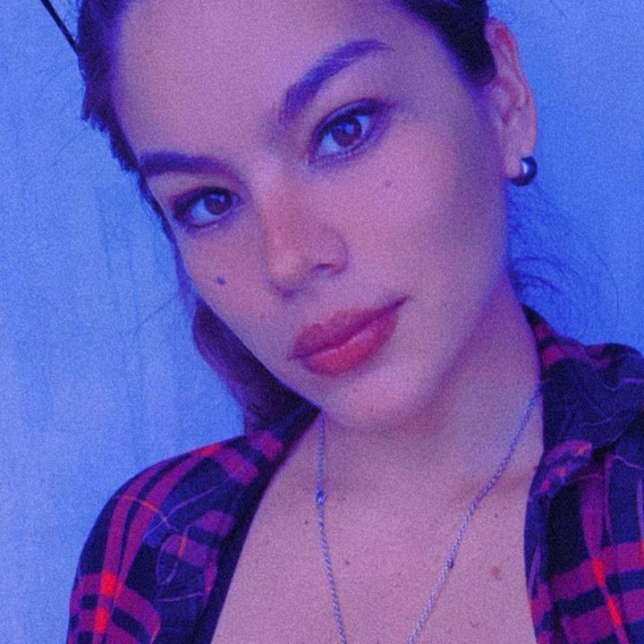 Karla Cedeño Calvache 💜