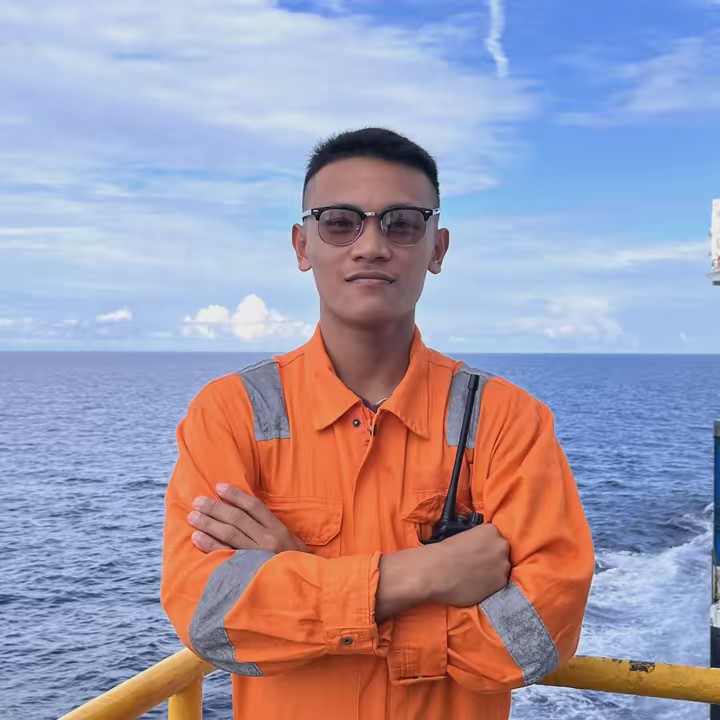 KIᗩᑎ_ᑕEE ⚓🛳️🇵🇭