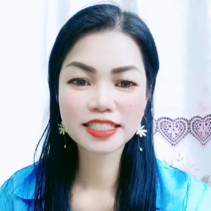 รัศมี  ชาวสวน