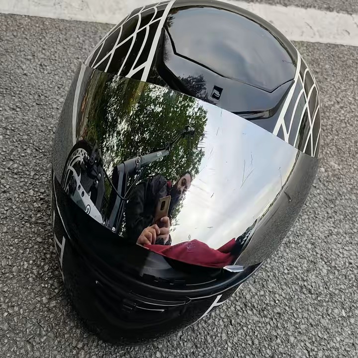 J̶u̶j̶m̶e̶n̶t̶a̶l̶