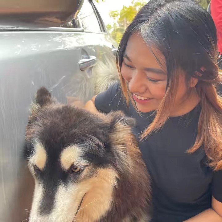 မေမီ🍑🍑🍑