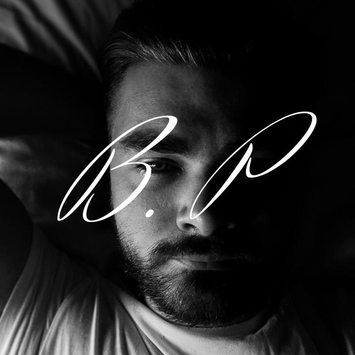 B R A D L E Y  P H E L A N