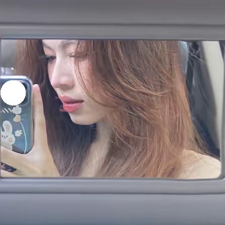 đẹp gái mà bị khùng