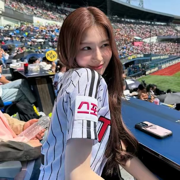 𝓜ari  💓's  𝓢anita ! :33