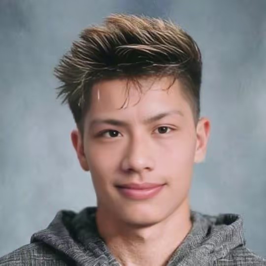 eduardo Cruz Bravo1 567  🚹