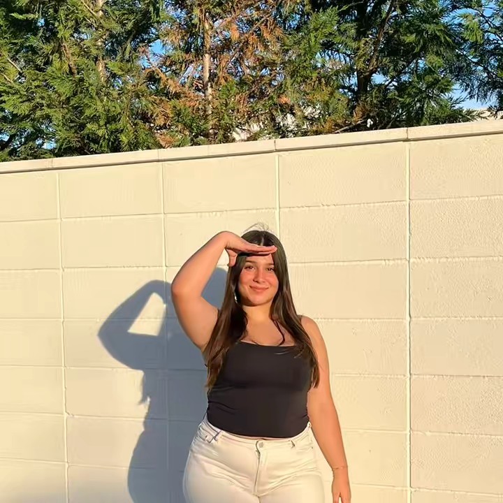 𝒏𝒖𝒓𝒊𝒂 🌞